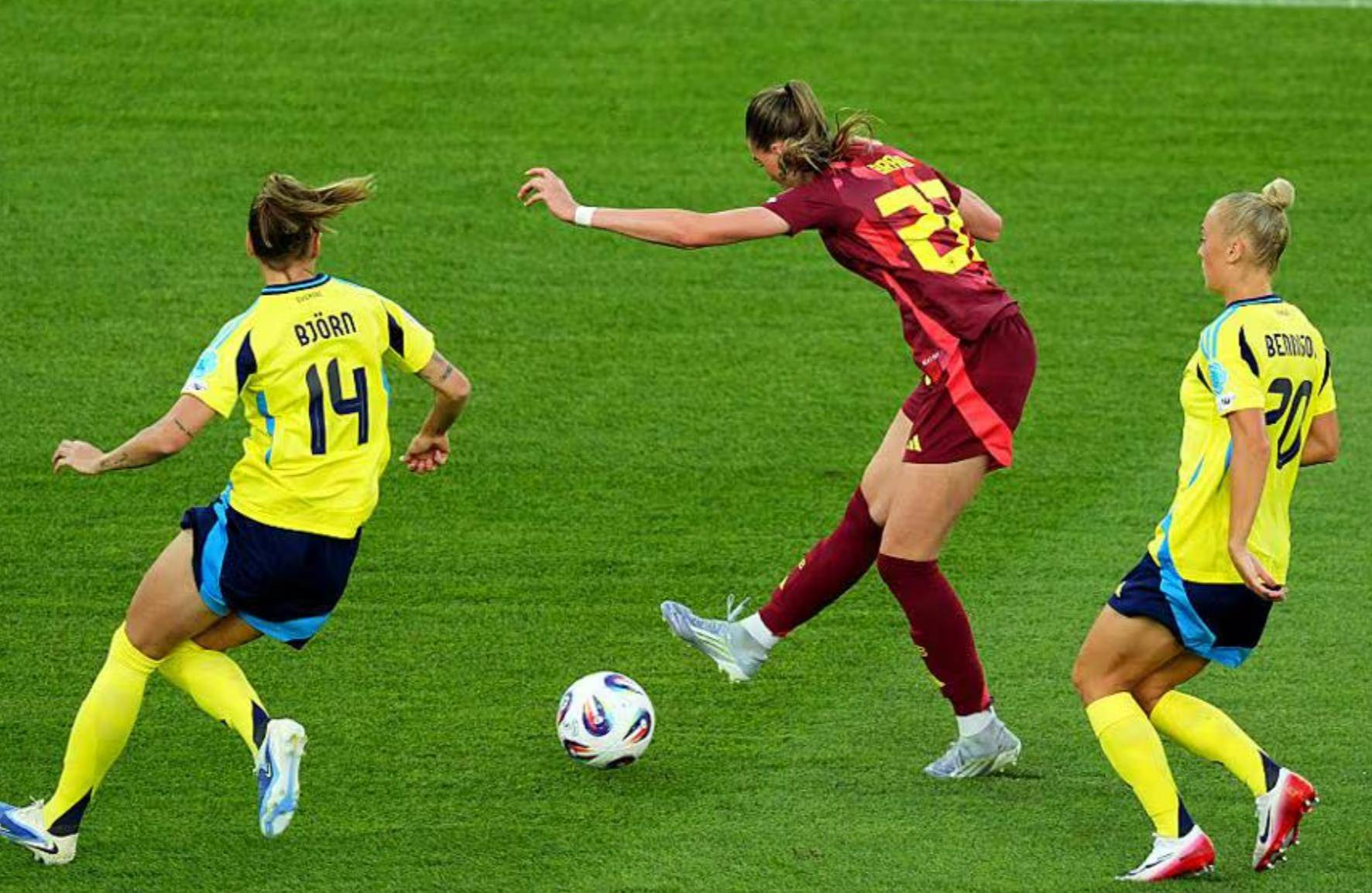 包含瑞典女足表现亮眼,团结一心迎接挑战的词条 包含瑞典女足表现亮眼,团结一心迎接挑战的词条