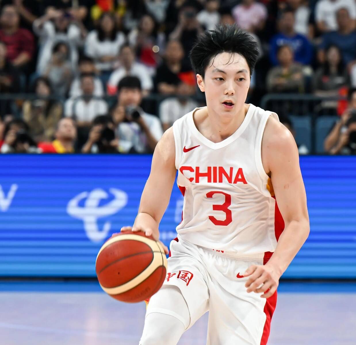 包含湖南男篮苦战不幸,痛失胜利令人唏嘘的词条 包含湖南男篮苦战不幸,痛失胜利令人唏嘘的词条