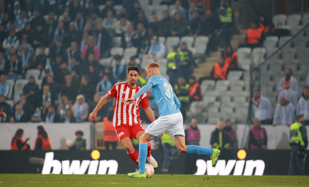 关于柏林联队在主场遭遇失利，积分略有下降的信息