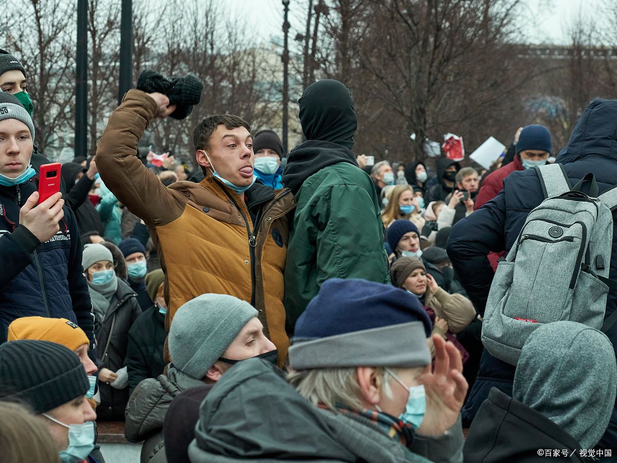 关于俄罗斯遭遇挑战，塞尔维亚送出致命一击的信息