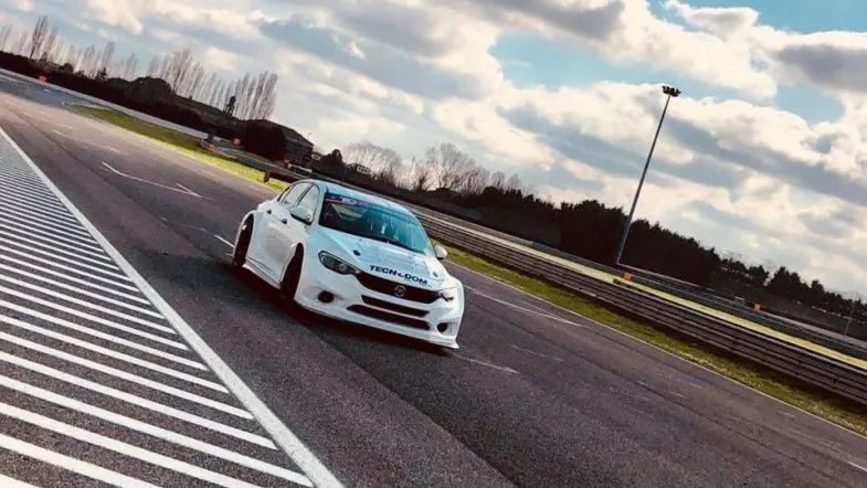 九游中国-关于阿斯顿马丁横扫威廉姆斯，勒克莱尔带队取胜的信息