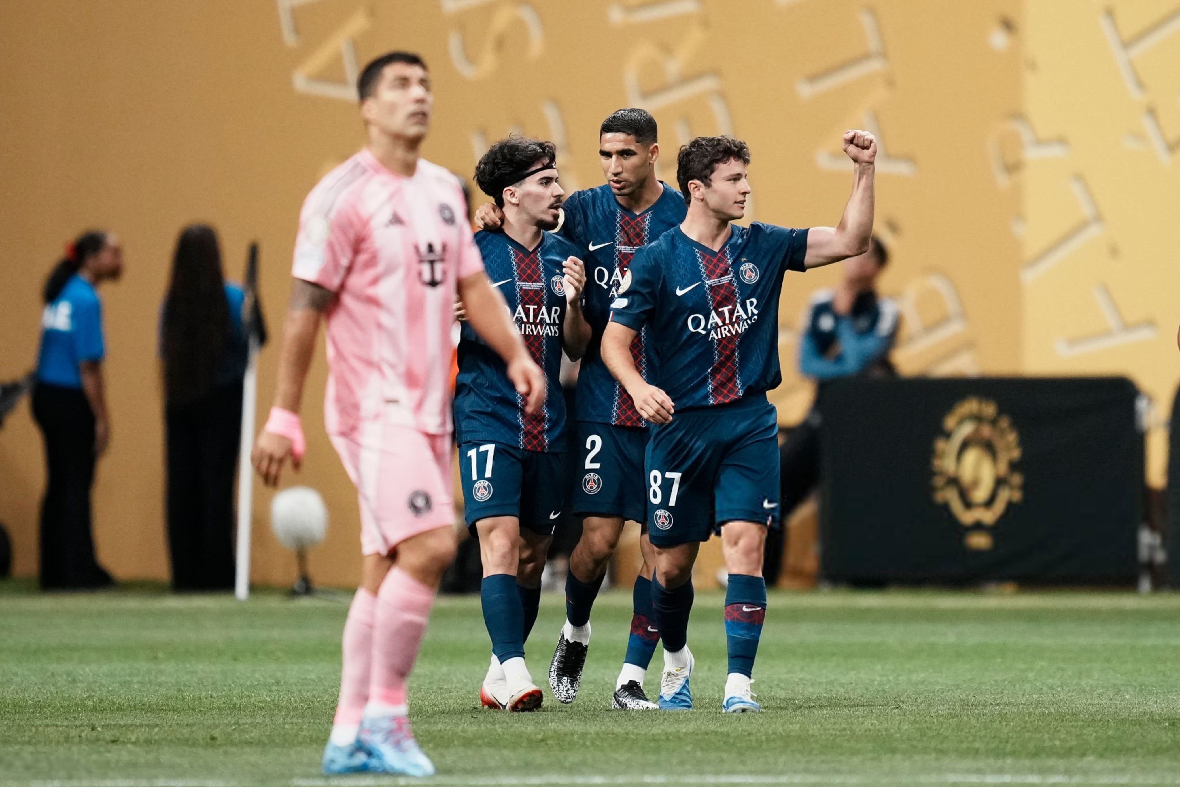 巴黎圣日耳曼客场惨败，赛季前景堪忧的简单介绍