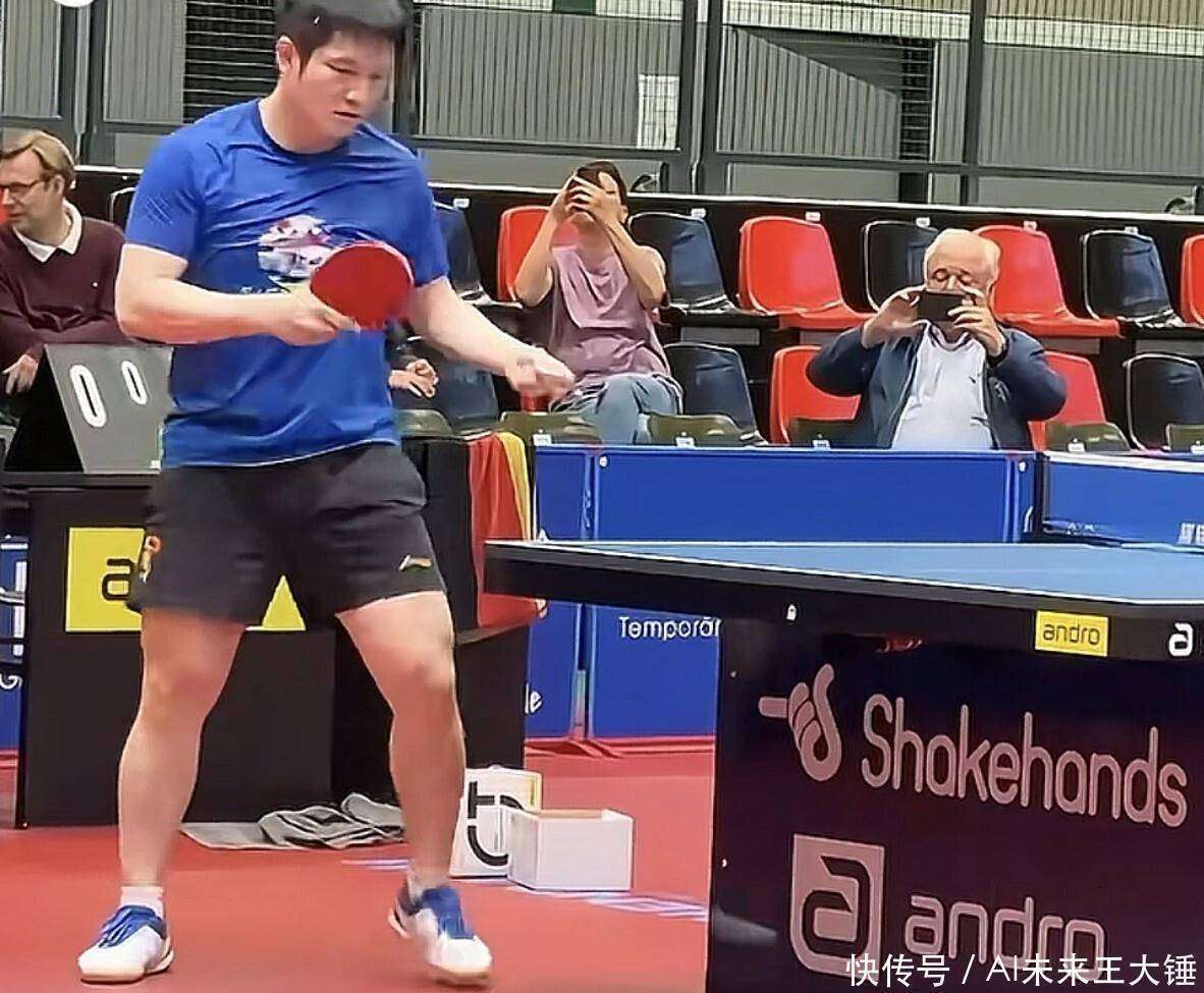 日本队鏖战法国队，樊振东惊艳四座