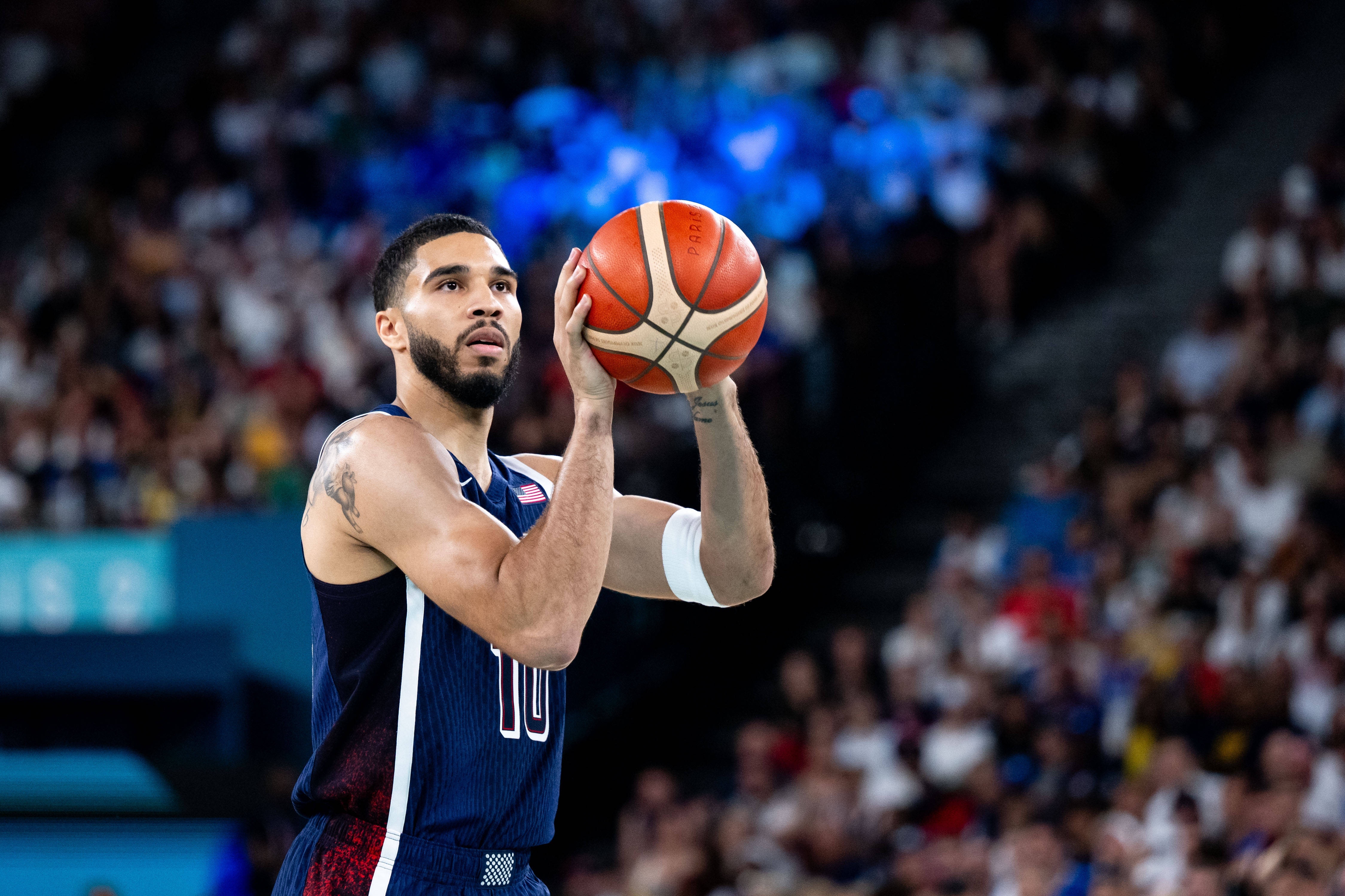 马刺完胜掘金，塔图姆刷新纪录