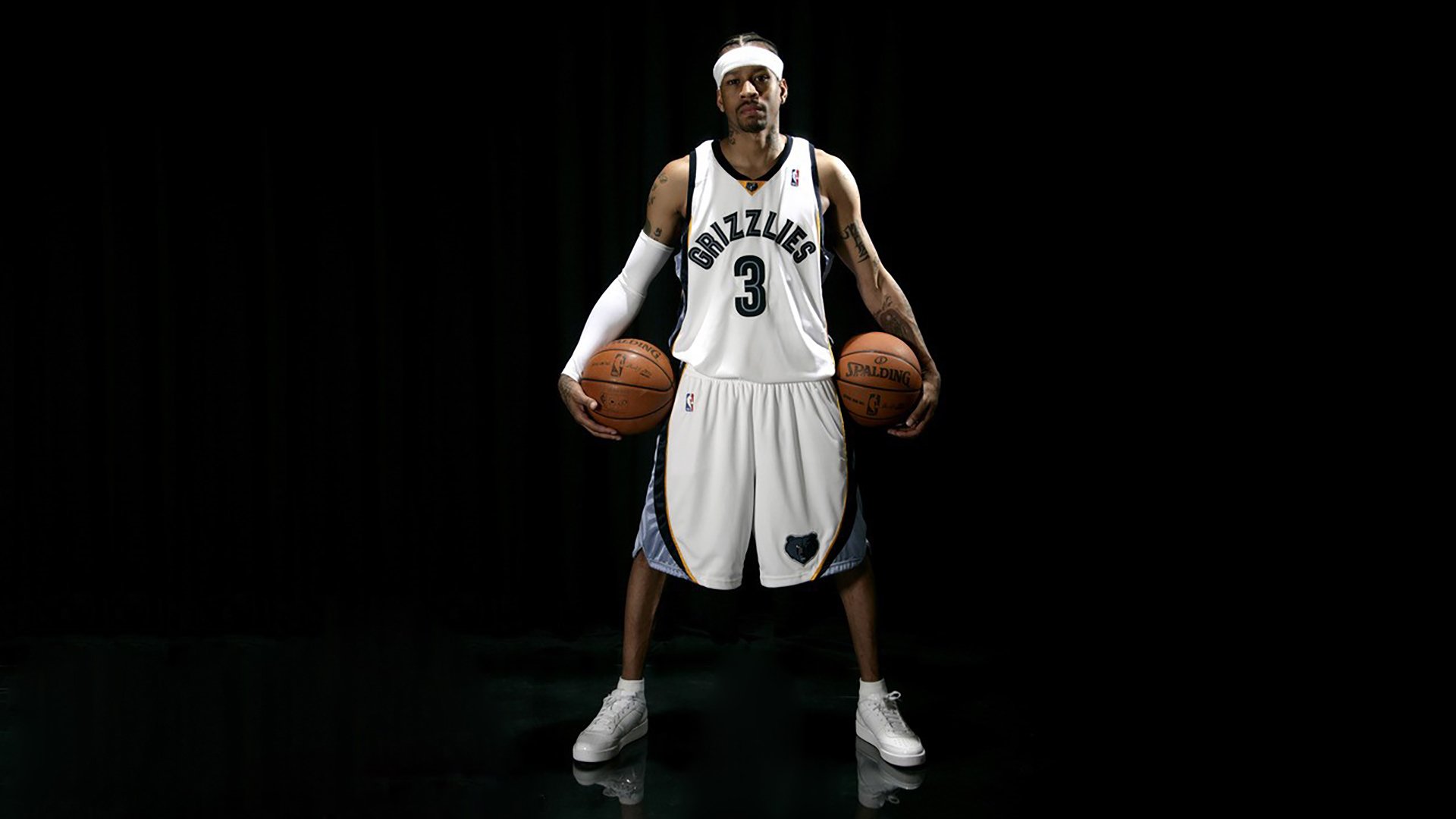 从墨尔本到伦敦,兹维列夫的澳网翻盘与拉沃尔杯的赛场点燃